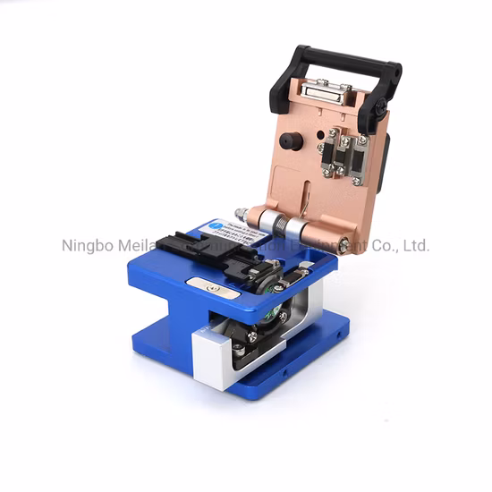 Cutelo de fibra óptica de fita de tubo único FTTH